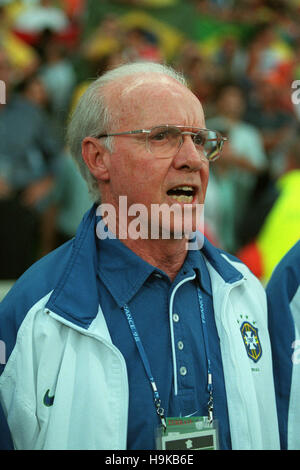 MARIO ZAGALLO BRASILIANO FOOTBALL MANAGER 07 Luglio 1998 Foto Stock