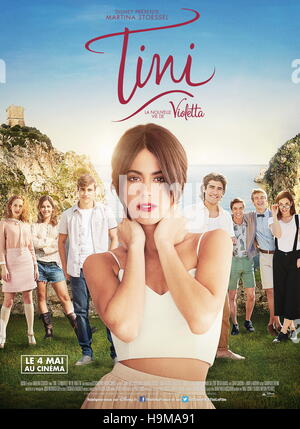 Data di rilascio: Gennaio 12, 1974 Titolo: STUDIO: Walt Disney Company direttore: Juan Pablo Buscarini Trama: In una storia che riflette la teen star della propria vita reale, Martina Stoessel ("Tini') lascerà dietro il mondo di Violetta. Colpisce solo, cammina per la campagna italiana dove lei si imbarca in una nuova avventura su un infinito estate che andrà a definire la sua come una persona e vedere il suo emergere come un nuovo artista starring: Martina Stoessel, Jorge Blanco, Adrian Salzedo (credito: c Walt Disney Company/Entertainment Pictures/) Foto Stock