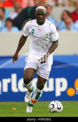 AROUNA KONE COSTA D'AVORIO E PSV Eindhoven WORLD CUP Stuttgart Germania 16 giugno 2006 Foto Stock