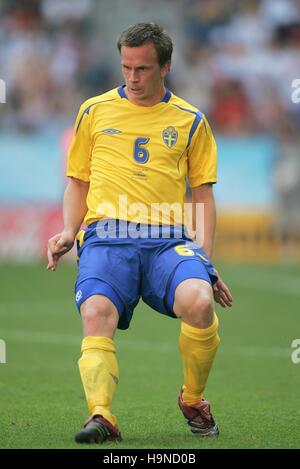 TOBIAS LINDEROTH SVEZIA & FC COPENHAGEN WORLD CUP stadio Allianz Arena di Monaco di Baviera Germania 24 giugno 2006 Foto Stock