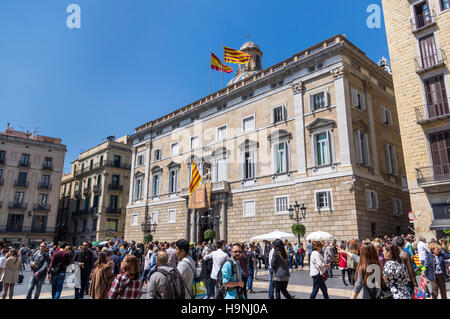 Palau de la Generalitat de Catalunya di Barcellona il Barri GoticPlaça de Sant Jaume, Catalogna, Spagna; la sede del governo della Catalogna. Foto Stock