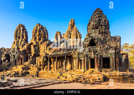 Angkor, Cambogia. Tempio Bayon Angkor Thom. Antica architettura Khmer. Foto Stock