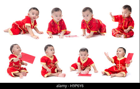 Set di carino Asian baby boy in cinese tradizionale suit isolati su sfondo bianco, Nuovo Anno Cinese concetto, le espressioni del viso di vari caratteri Foto Stock