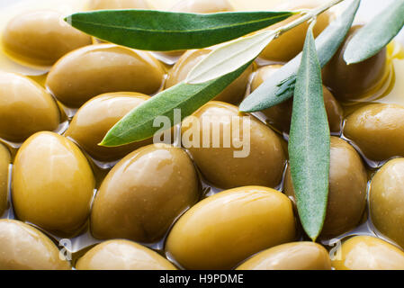 Green Olive Frutti overhead close up shoot Foto Stock