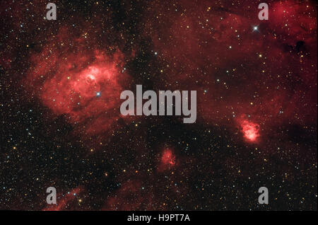 Deep space: Bubble Nebula (NGC 7635) in costellazione Cassiopeia Foto Stock