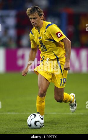 MAXIM KALINICHENKO UCRAINA & Spartak Mosca WORLD CUP AOL Arena Amburgo Germania 30 giugno 2006 Foto Stock