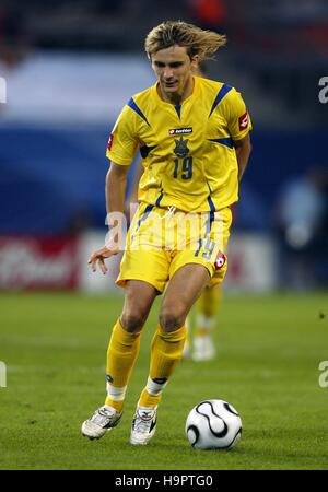 MAXIM KALINICHENKO UCRAINA & Spartak Mosca WORLD CUP AOL Arena Amburgo Germania 30 giugno 2006 Foto Stock