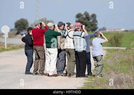 Gli amanti del birdwatching in Spagna Foto Stock