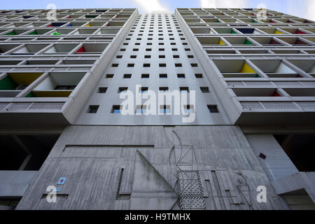 Facciata, Wohnmaschine, Unité d'habitation de Briey, progettato da Le Corbusier, modernista edilizia residenziale Foto Stock