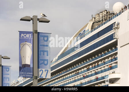 San Francisco, CA, Stati Uniti d'America, 23 ottobre 2016; Cruise Terminal in Pier 27 in San Francisco Foto Stock