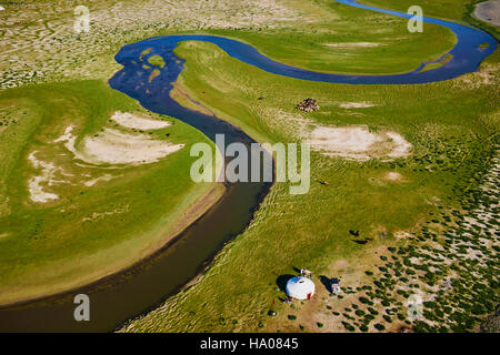 Mongolia, Bayan-Ulgii provincia, Mongolia occidentale, campo nomadi del popolo kazako nella steppa Foto Stock