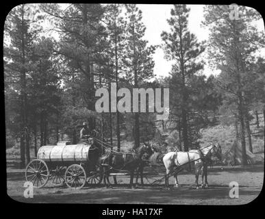 Grand Canyon nps 20875 7199073340 Grand Canyon Matthes Survey del 1902; Acqua carro Foto Stock