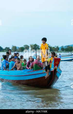 Kamphong Chhnang, il fiume Tonle Sap, Cambogia Foto Stock