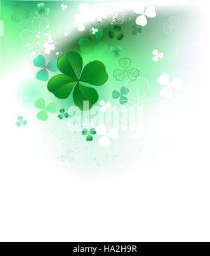 Il trifoglio con quattro foglie su un fondo bianco con verde e bianco shamrock Illustrazione Vettoriale