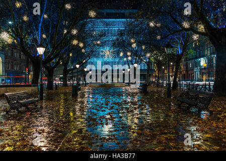 Le luci di Natale in Sloane Square a Londra Foto Stock
