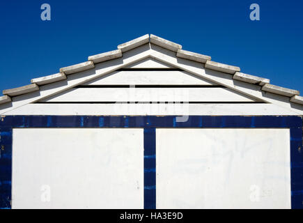 Un bianco e blu Beach Hut, dettaglio, Sant Pol de Mar, Costa Brava Catalogna, Europa Foto Stock