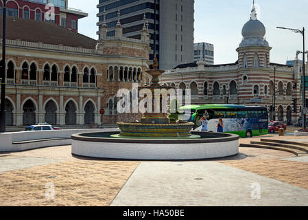 La regina Victoria fontana nella piazza Merdeka. Kuala Lumpur in Malesia Foto Stock