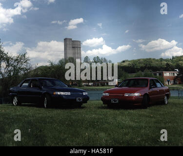 Questa immagine raffigura un progetto relativo all'energia supervisionato dal Dipartimento dell'energia, incentrato sul miglioramento della sostenibilità e sulla promozione di pratiche efficienti dal punto di vista energetico per affrontare le sfide ambientali e climatiche. Foto Stock