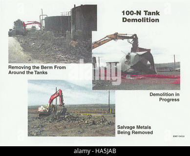 Questa immagine raffigura un importante progetto energetico relativo a RL 18 450, un'iniziativa legata allo sviluppo sostenibile dell'energia, che sottolinea il ruolo della tecnologia e dell'innovazione nell'alimentazione dei parchi nazionali e delle aree protette. Foto Stock