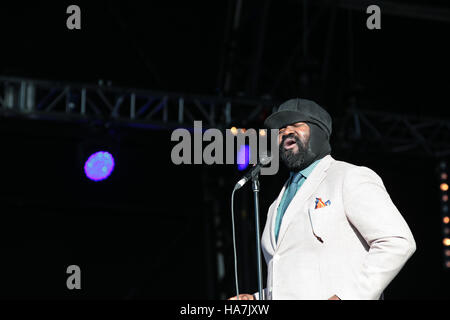 Gregory Porter esegue presso la BBC Radio 2 Live in Hyde a Londra su 011 Sep, 2016 Foto Stock