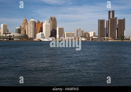 Detroit, Michigan Una vista panoramica dello skyline di novembre 2016 Foto Stock