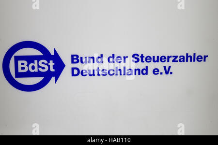 Das Logo der Marke 'Bdst Bund der Steuerzahler Deutschlands", Berlino.