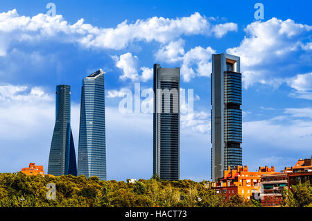 Quattro moderni grattacieli (Cuatro Torres) Madrid, Spagna Foto Stock