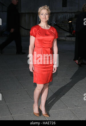 L'attrice Edie Falco assiste il Vanity Fair party per il 2009 del Tribeca Film Festival di Stato Supremo Tribunale il 21 aprile 2009 a New York City. Leon / Mediapunch Foto Stock