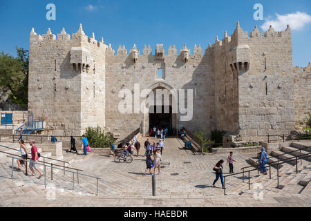 Damasco Gate nella Città Vecchia di Gerusalemme, Israele Foto Stock