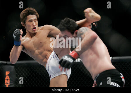 Dong Hyun Kim, sinistra e Karo Parisyan lotta all'UFC 94 a MGM Grand Arena, il 31 gennaio 2009 a Las Vegas, NV. Francesco Specker Foto Stock