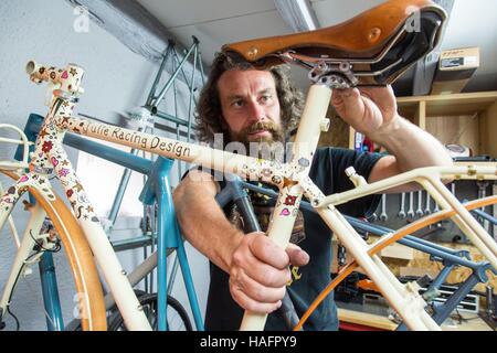 JULIE RACING BICICLETTA DESIGN Foto Stock