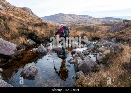 Passeggiate nelle montagne Bluestack, County Donegal, Irlanda Foto Stock