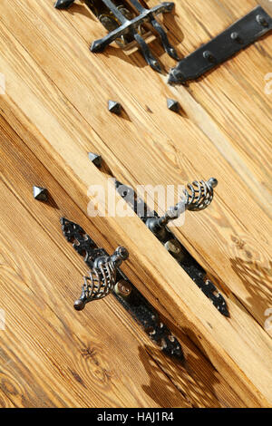 Chiudere l immagine dell antica porta di legno Foto Stock