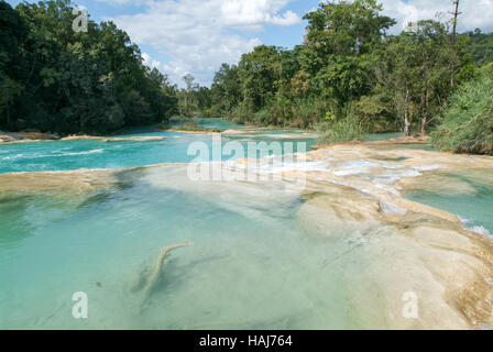 Aqua Azul cascata in Chiapas, Messico Foto Stock