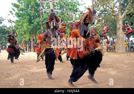 Mali, Paese Dogon, Sangha area, Banani village, mask dance Foto Stock