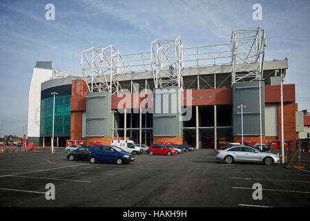 Il Manchester United Sir avviso MUFC stadio Old Trafford football club salute sicurezza avviso portare in non oggetti vietati articoli segno displaye Foto Stock