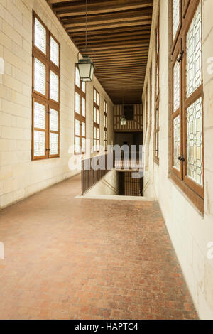 Una delle molte camere all'interno di Chateau de Chambord. Foto Stock