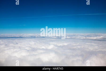 Nuvole vista dall'aereo Foto Stock