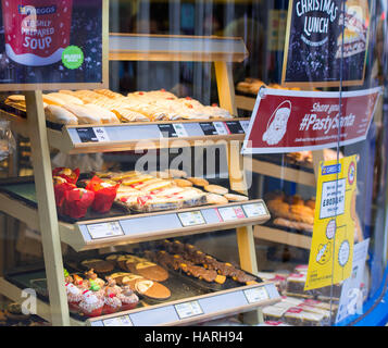 Greggs shopfront, Brentwood, Essex Foto Stock