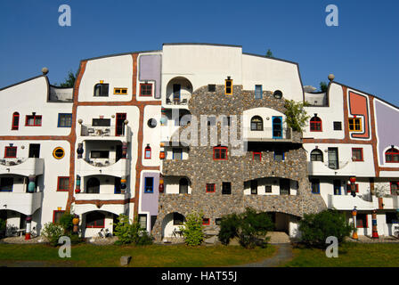 Cadipietra, casa di pietra, edificio del Rogner Spa Termale e complesso di hotel, disegnato da Friedensreich Hundertwasser, Bad Blumau Foto Stock