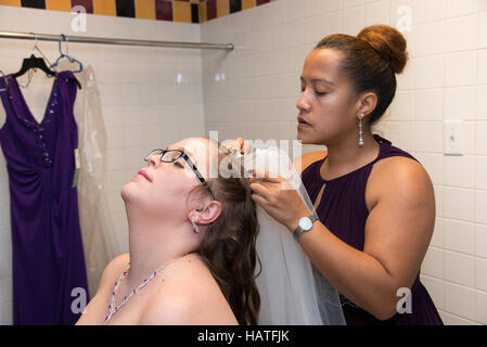 Interracial nozze in Dallas, Texas Foto Stock