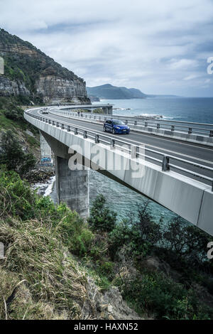 Il Sea Cliff Bridge in Coalcliffe, NSW, Australia Foto Stock