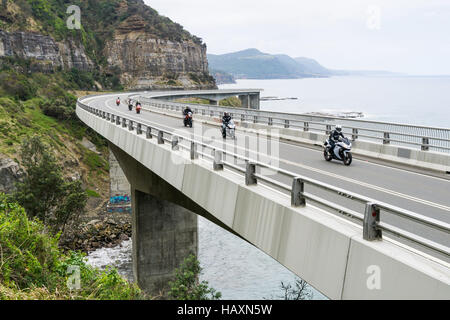 Il Sea Cliff Bridge in Coalcliffe, NSW, Australia Foto Stock