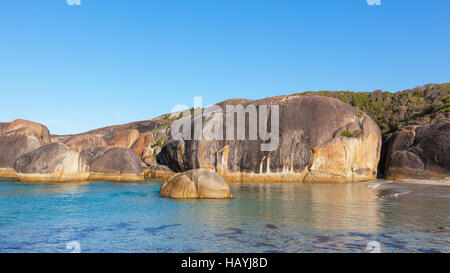 Elephant Rocks in William Bay National Park, vicino alla città di Danimarca in Western Australia. Foto Stock