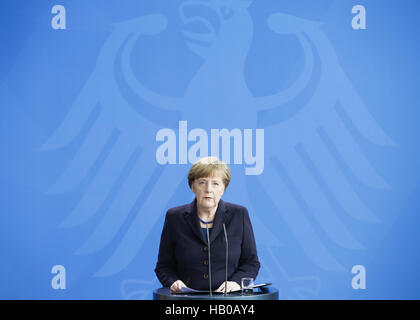 Angela Merkel sul crash aereo Foto Stock