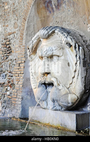 Giacomo della Portas, fontana, Roma, Italia Foto Stock