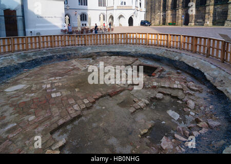 Meißen: il castello di Albrechtsburg e lo scavo delle fondamenta di un antico forno in cui Meissner Porzellan era bruciato fino al 1863, , Sachsen, S Foto Stock