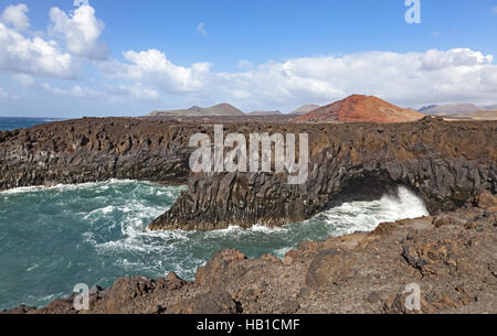 Costa rocciosa di Los Hervideros Foto Stock