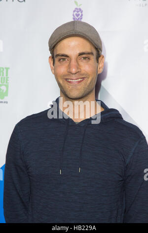 Los Angeles, California, USA. 3 dicembre, 2016. attore nik tyler assiste l'inaugurazione dell'animale Museum di Los Angeles, california, Stati Uniti d'America. Credito: sheri determan/alamy live news Foto Stock