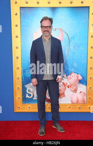 3 dicembre 2016 - Los Angeles, CA, Stati Uniti - 03 dicembre 2016 - Los Angeles, California - Joby Talbot. Universal Pictures "ing" Los Angeles Premiere detenute presso Microsoft Teatro. Credito foto: F. Sadou/AdMedia (credito Immagine: © F. Sadou/AdMedia via ZUMA filo) Foto Stock